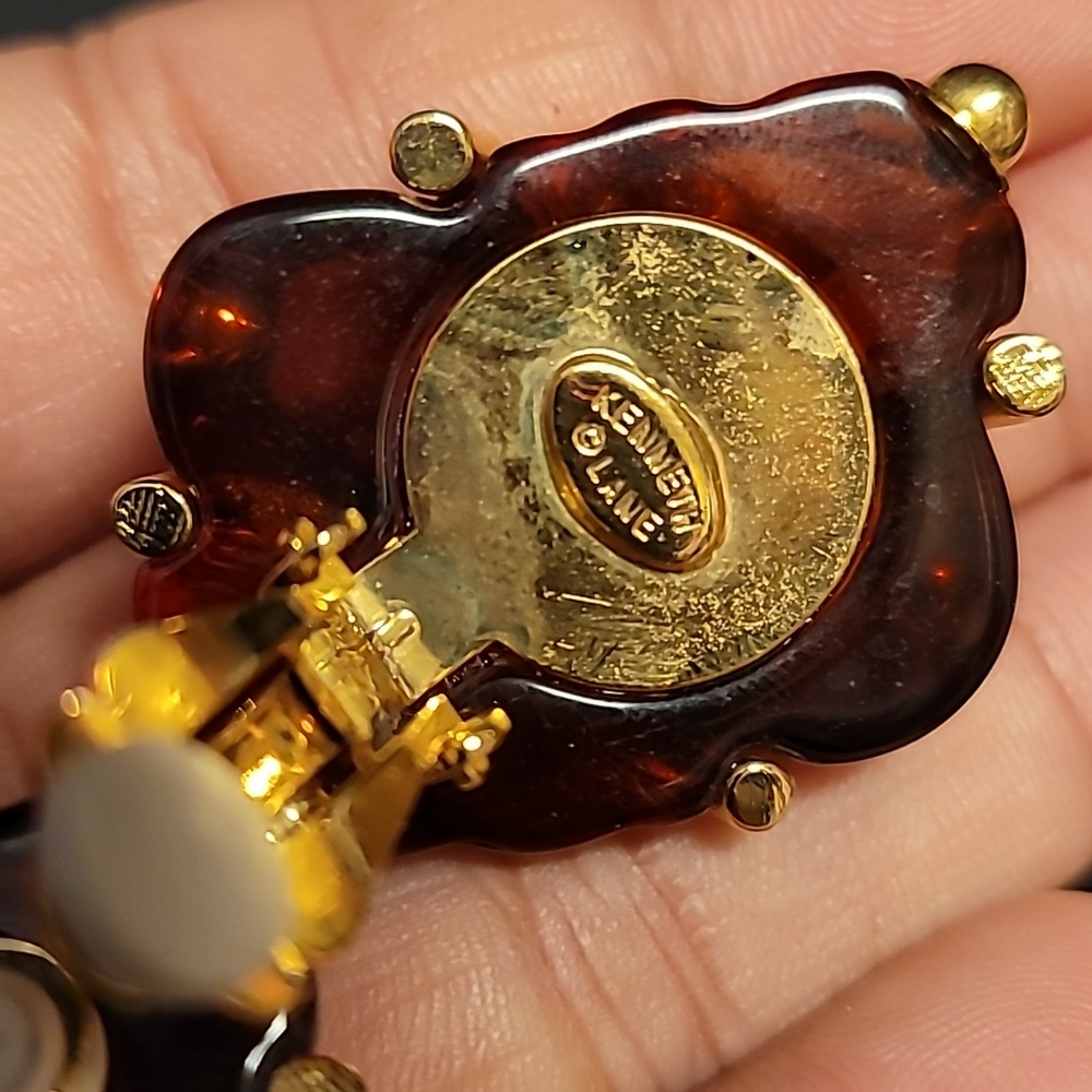 Vintage Kenneth Jay Lane Gold and Deep Amber Snail Earrings - Picture 4 of 5
